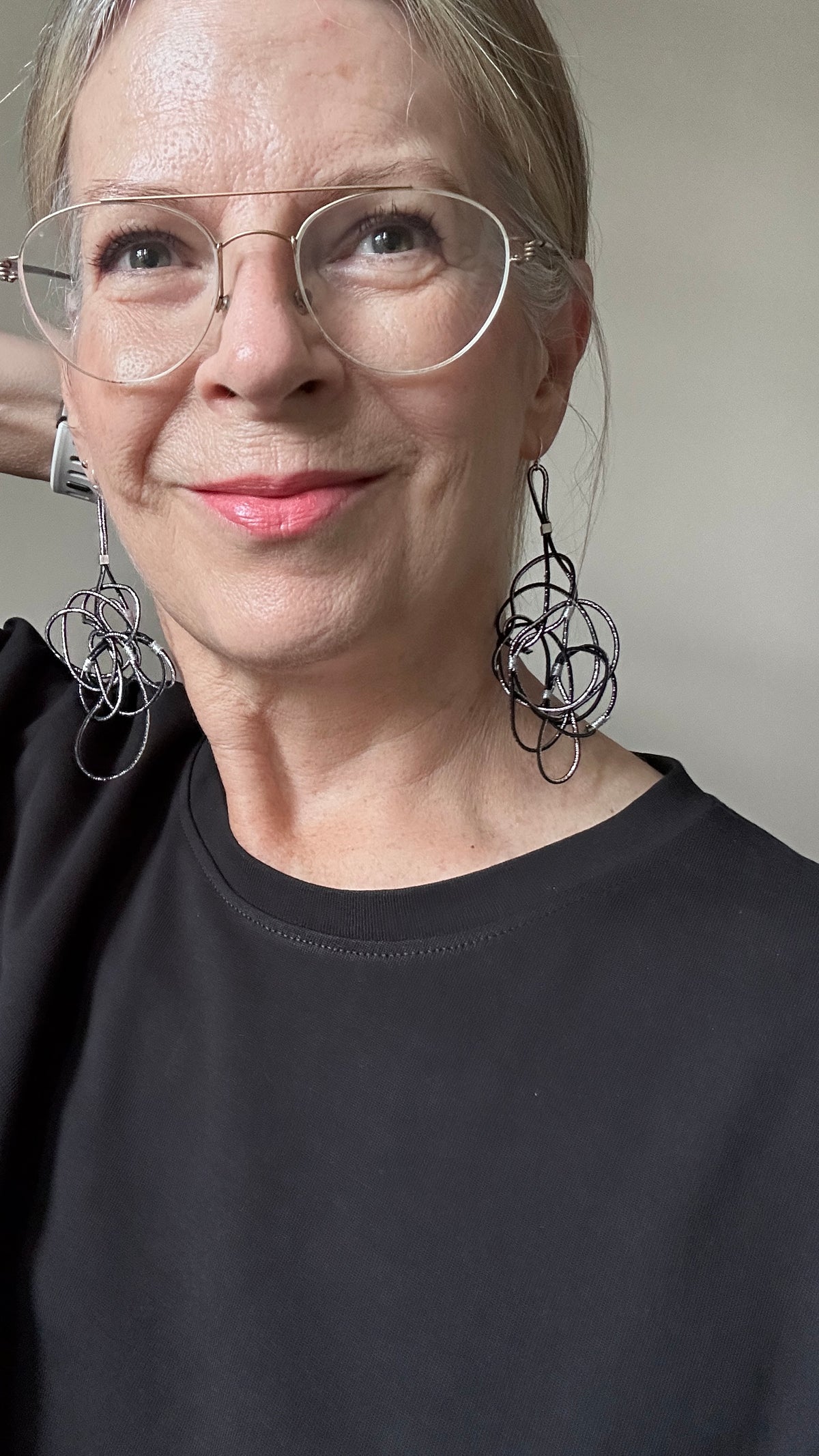 Chaos Cord Earrings silver black
