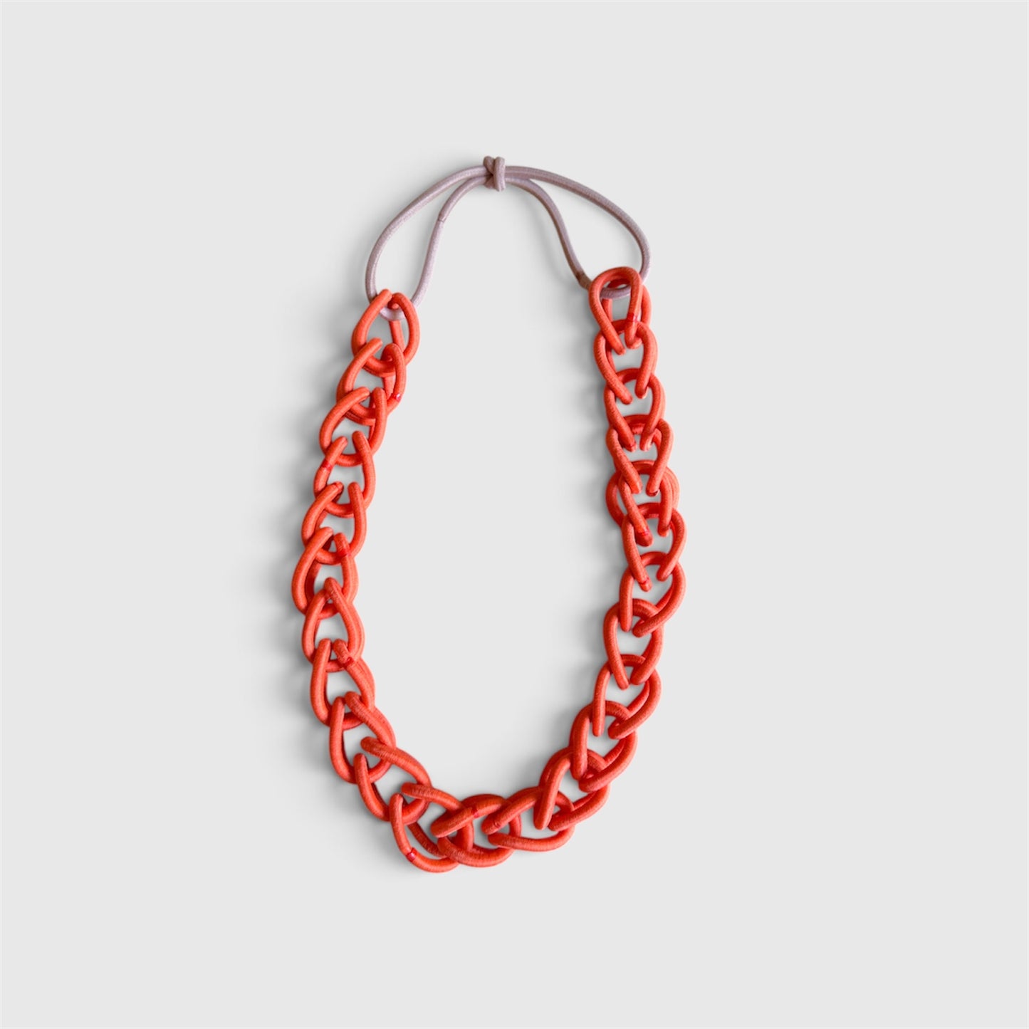 ELASTIC CHAIN short necklace